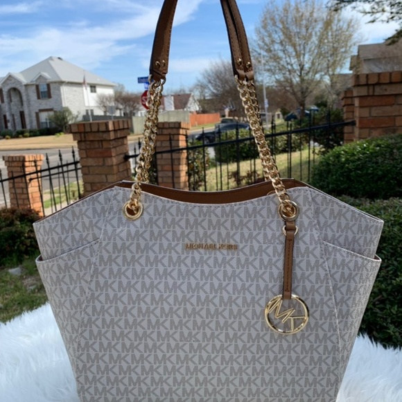 Michael Kors Jet Set LG Chain Shld Tote - Picture 3 of 7